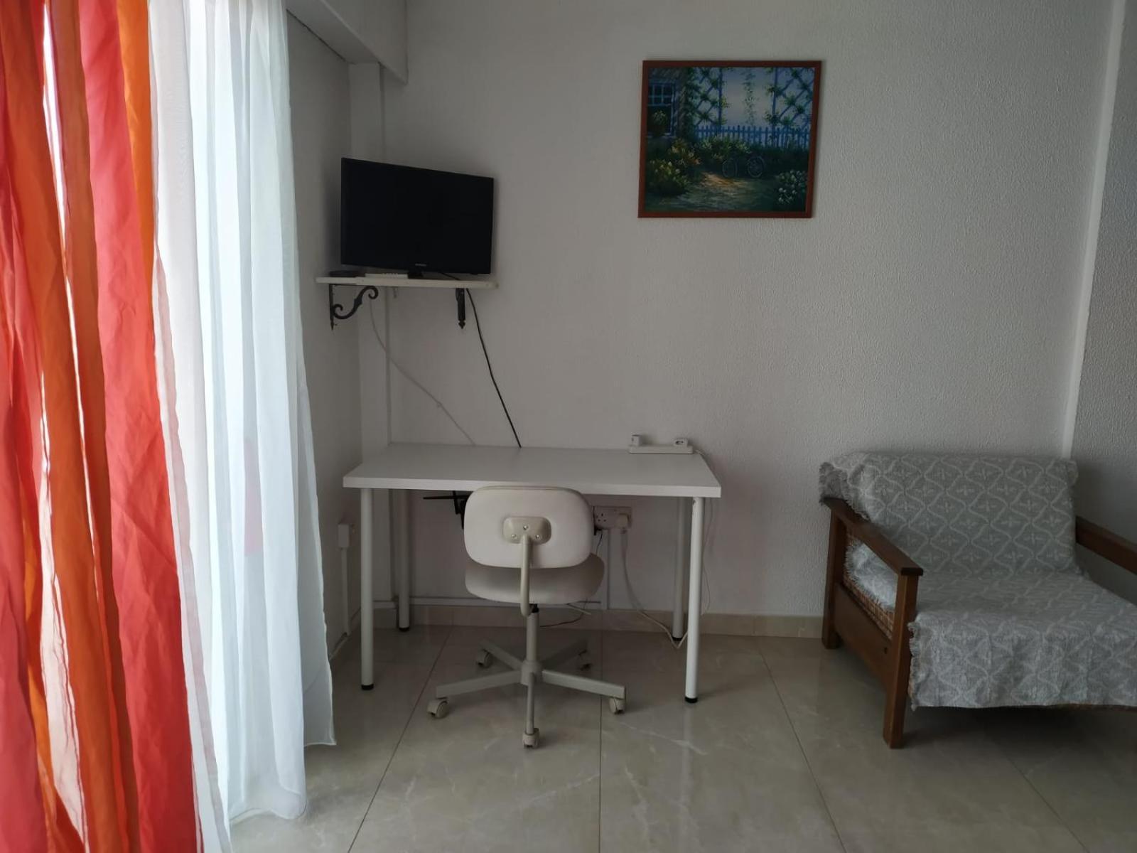 1 Bedroom Apartment Larnaca Esterno foto